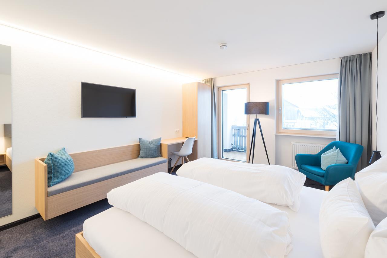 Pension Loewen Андельсбух Экстерьер фото